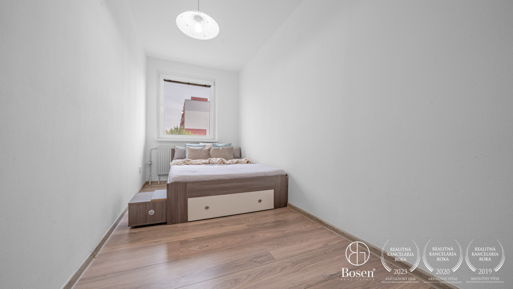 BOSEN | Ihneď voľný 4-izb. byt s logiou vo Vrakuni