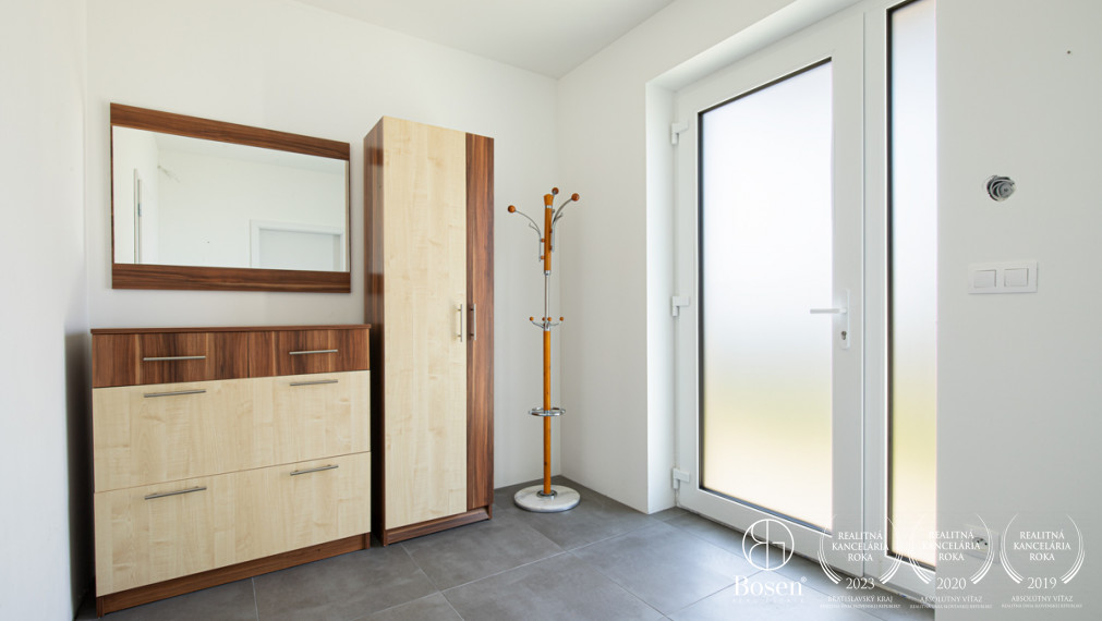 BOSEN | Novostavba – priestranný byt v rodinnom dome s terasou v novej štvrti, Dunajská Streda