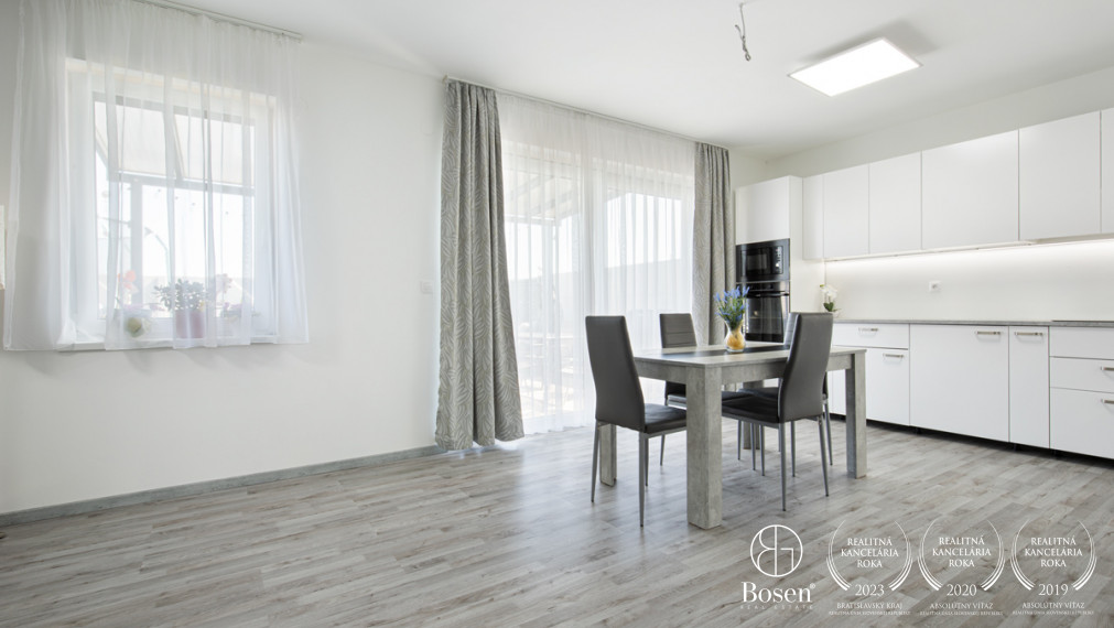 BOSEN | Novostavba – priestranný byt v rodinnom dome s terasou v novej štvrti, Dunajská Streda