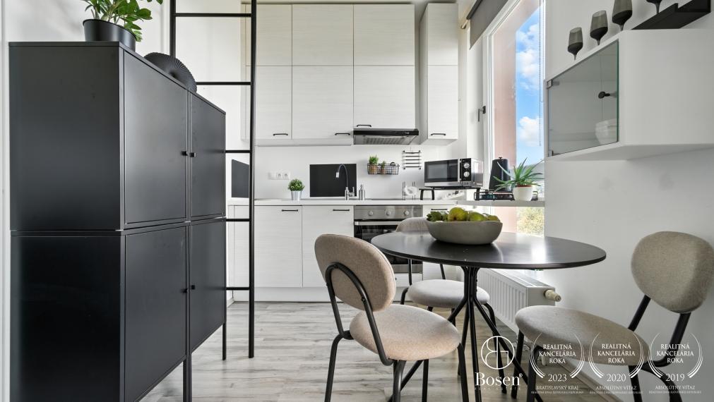 BOSEN | PREDANÉ | Moderný, zeleňou obklopený 1 izbový byt, Ružinov.