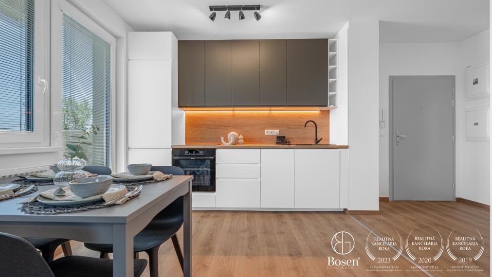 BOSEN | REZERVOVANÉ 3 izbový zariadený byt, Ovocné sady - Ružinov