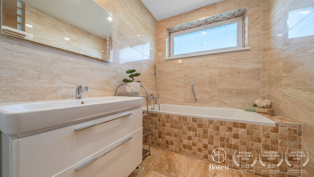 BOSEN| Prízemný rodinný dom Malacky - Píniová Alej