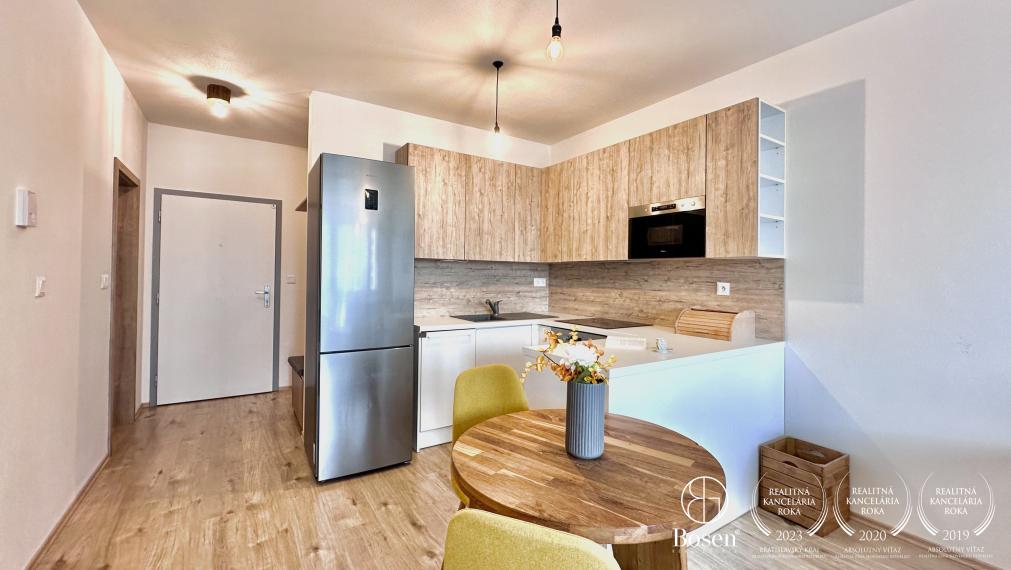 BOSEN | PRENAJATÉ: Zariadený 2 izbový byt s lodžiou, novostavba NUPPU