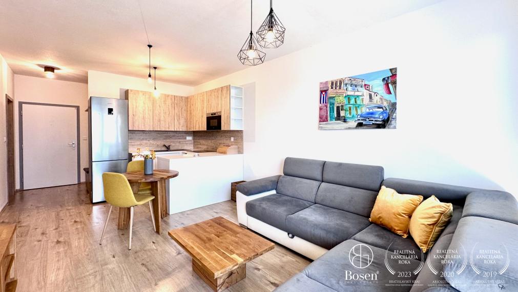 BOSEN | PRENAJATÉ: Zariadený 2 izbový byt s lodžiou, novostavba NUPPU