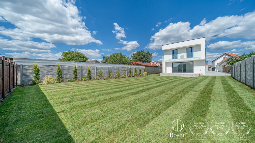 BOSEN | 4 izbový rodinný dom v štandarde, 430 m2 pozemok, Záhorská Bystrica
