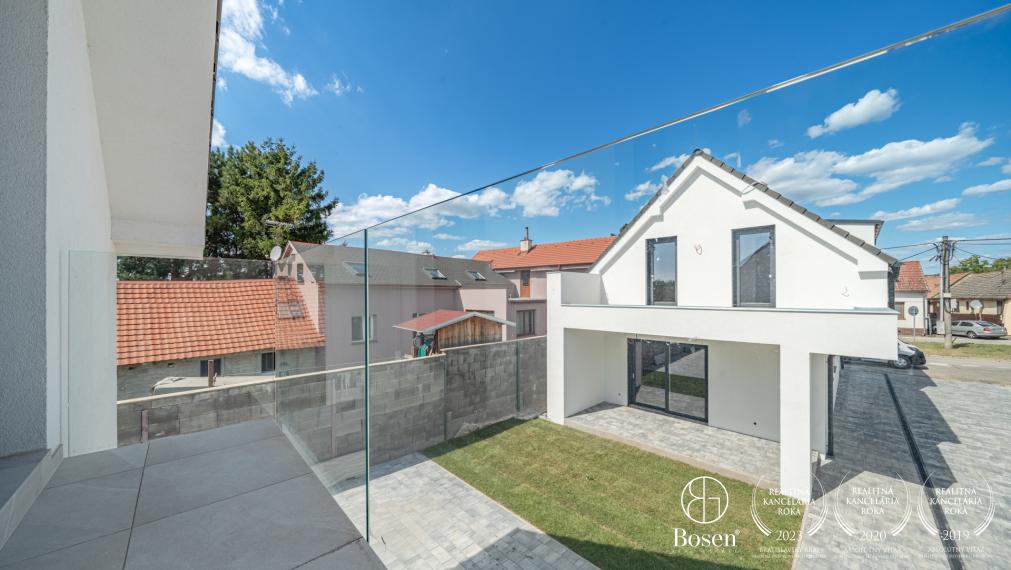 BOSEN | 3,5 izbový byt v dvojdome, Záhorská Bystrica