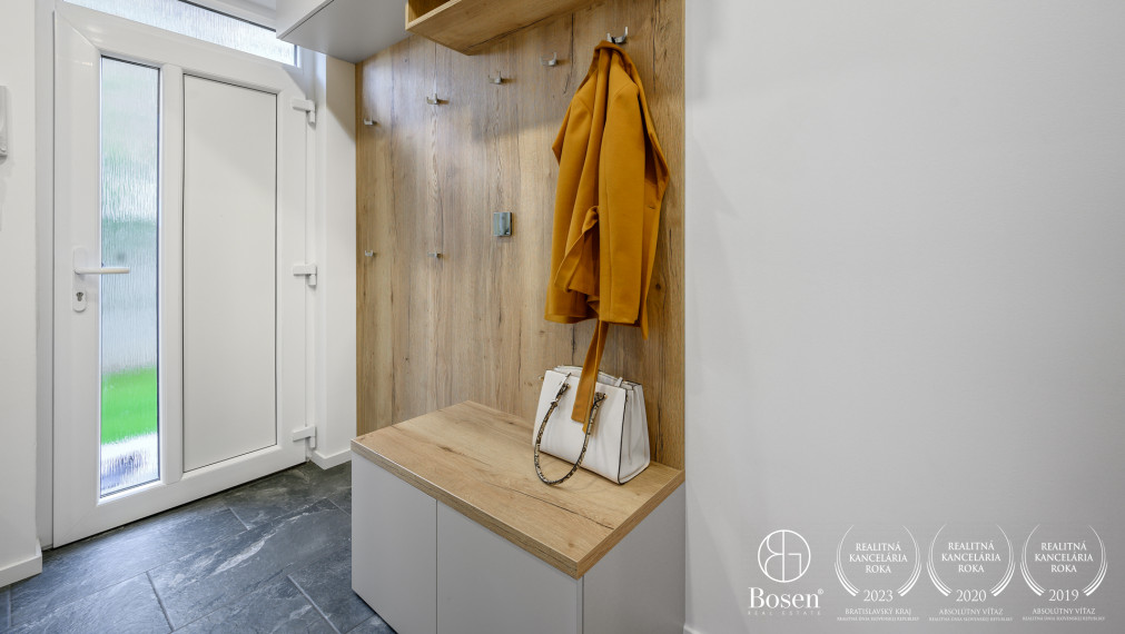 BOSEN |  3 izb.byty s vlastným parkovaním,priestranou záhradou