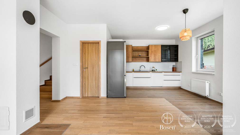 BOSEN | ponúka na prenájom reprezentatívny objekt v Poprade