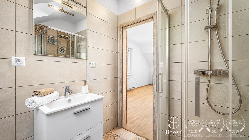 BOSEN | ponúka na prenájom reprezentatívny objekt v Poprade