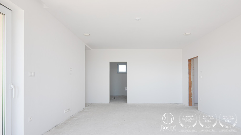 BOSEN | Dizajnový 4i RD s garážou v novom obytnom parku Čenkesfa v Povode