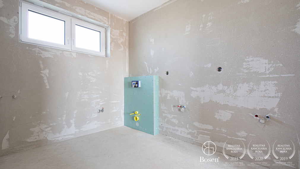 BOSEN | Dizajnový 4i RD s garážou v novom obytnom parku Čenkesfa v Povode