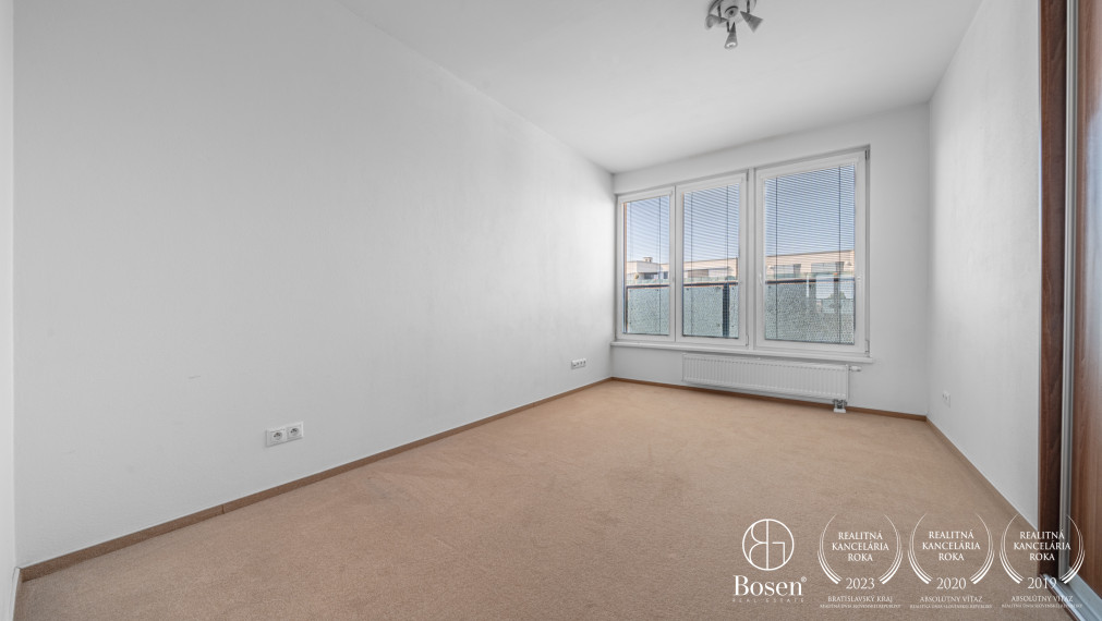 BOSEN | Veľký 3-izb.byt vo dvore, 2 parkingy v garáži, Ružinov, Trnavská cesta, 100 m2