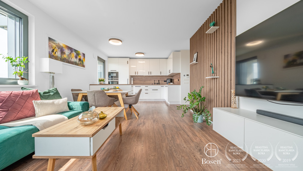 REZERVOVANÉ: BOSEN | 3kk byt v novostavbe EINPARK s panoramatickými výhľadmi