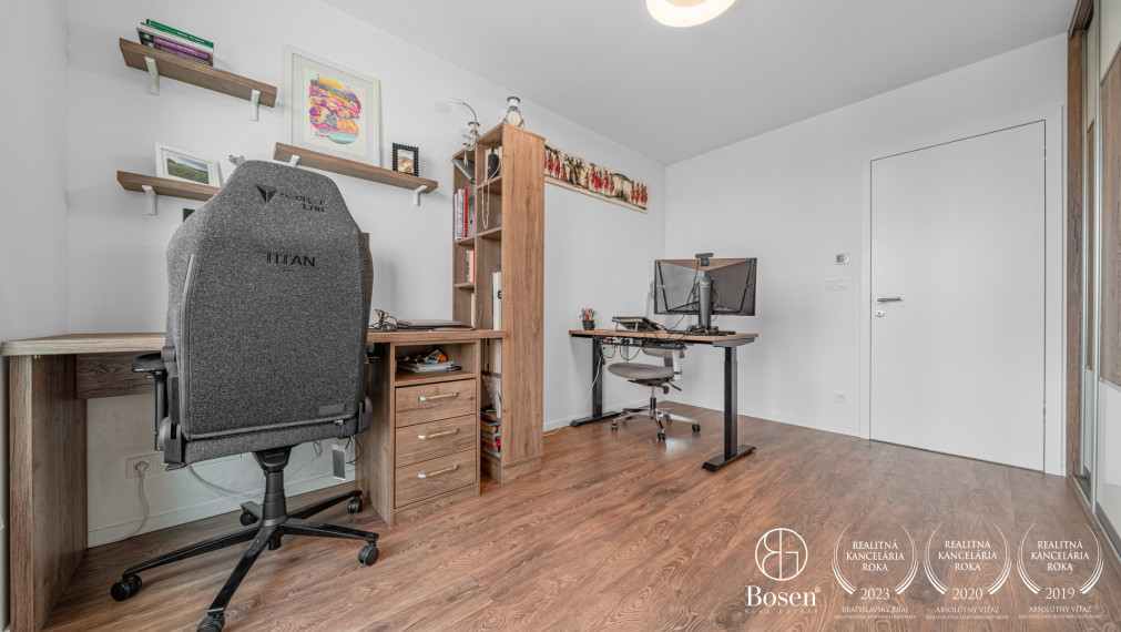 REZERVOVANÉ: BOSEN | 3kk byt v novostavbe EINPARK s panoramatickými výhľadmi