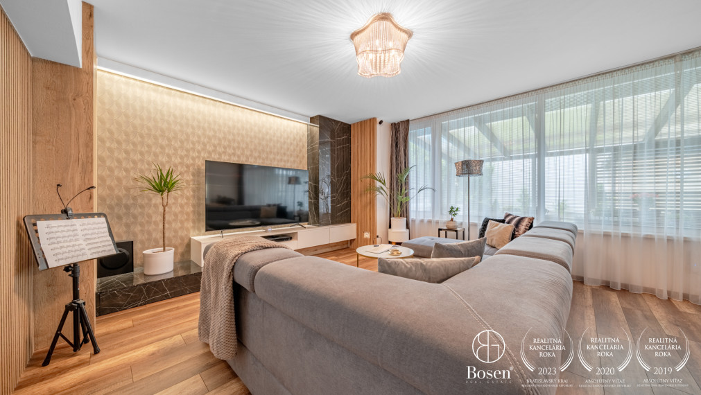 PREDANÉ - BOSEN | Moderný 4-izbový dom, bazén, 2x parkovanie, pozemok 300 m², Dunajská Lužná