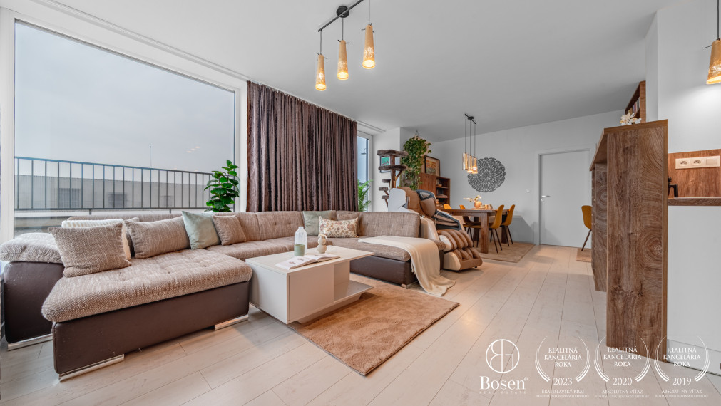 BOSEN | Slnečný byt na najvyššom poschodí s veľkou terasou a 2 parkovacími miestami -Galanta