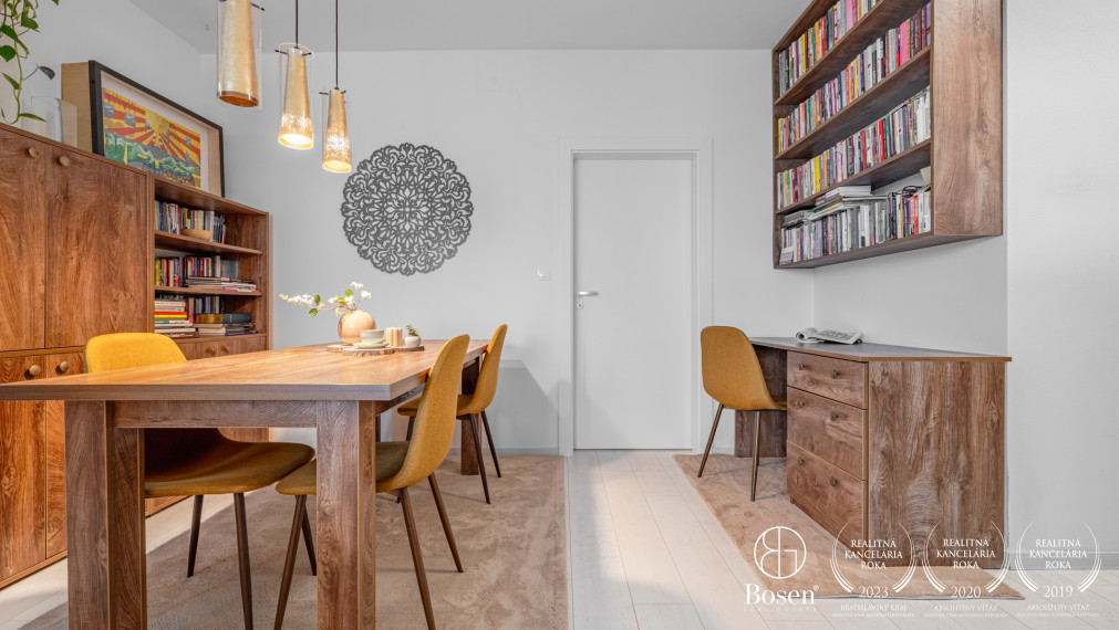 BOSEN | Slnečný byt na najvyššom poschodí s veľkou terasou a 2 parkovacími miestami -Galanta