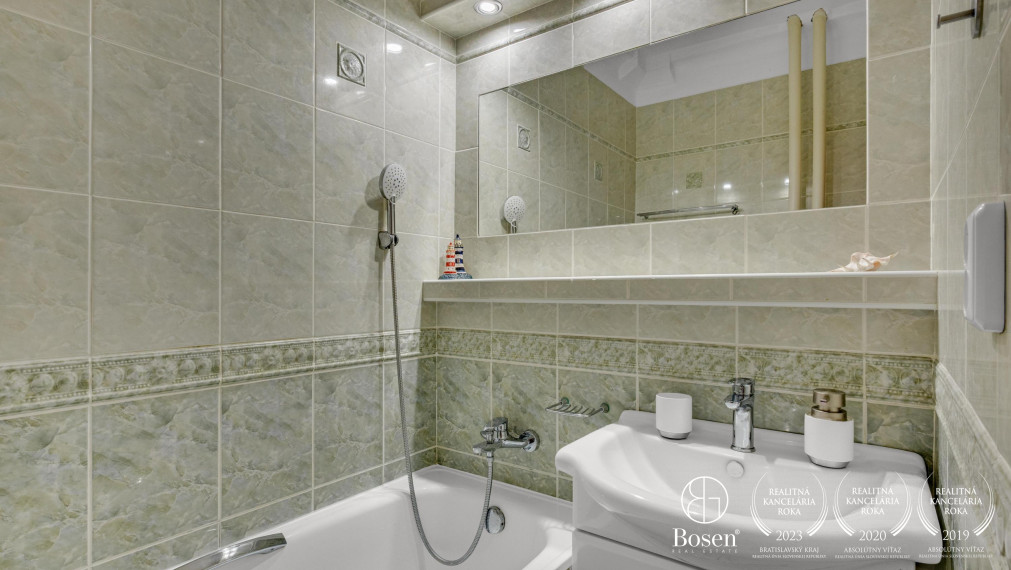 BOSEN | Kompletne zariadený  3-izbový byt, 64,5 m² pri Štrkovci, Svidnícka ulica, Bratislava - Ružinov