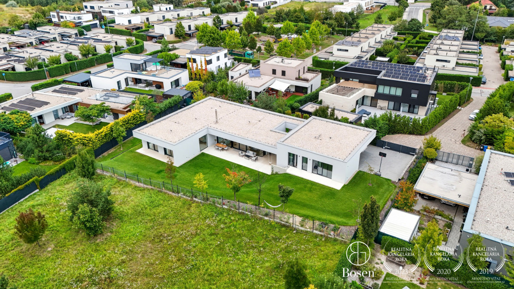 BOSEN | Rodinná vila s hosťovským domom - Záhorské Sady, pozemok 1600 m2