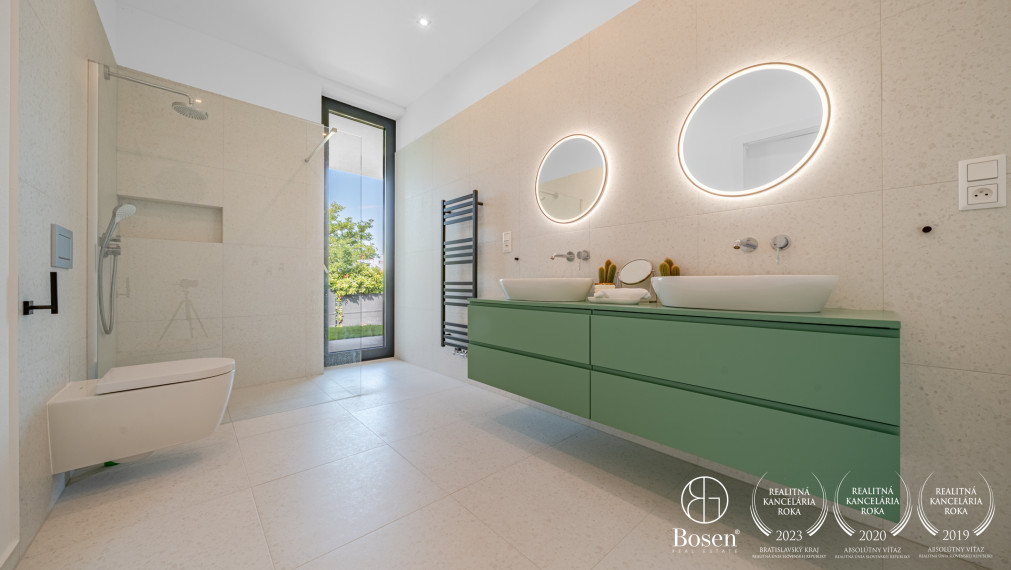 BOSEN | Rodinná vila s hosťovským domom - Záhorské Sady, pozemok 1600 m2