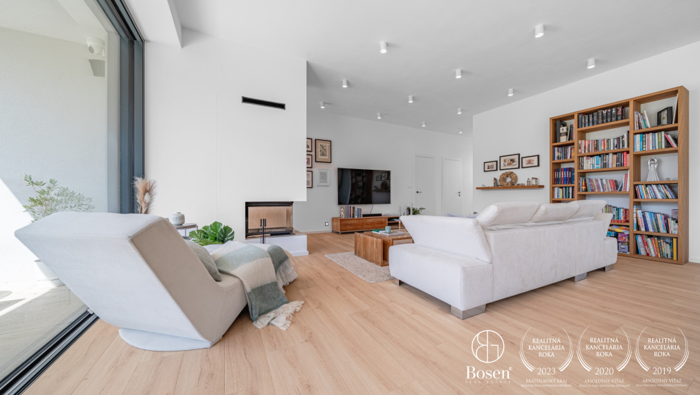 BOSEN | Rodinná vila s hosťovským domom - Záhorské Sady, pozemok 1600 m2