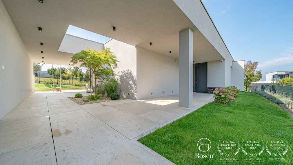 BOSEN | Rodinná vila s hosťovským domom - Záhorské Sady, pozemok 1600 m2