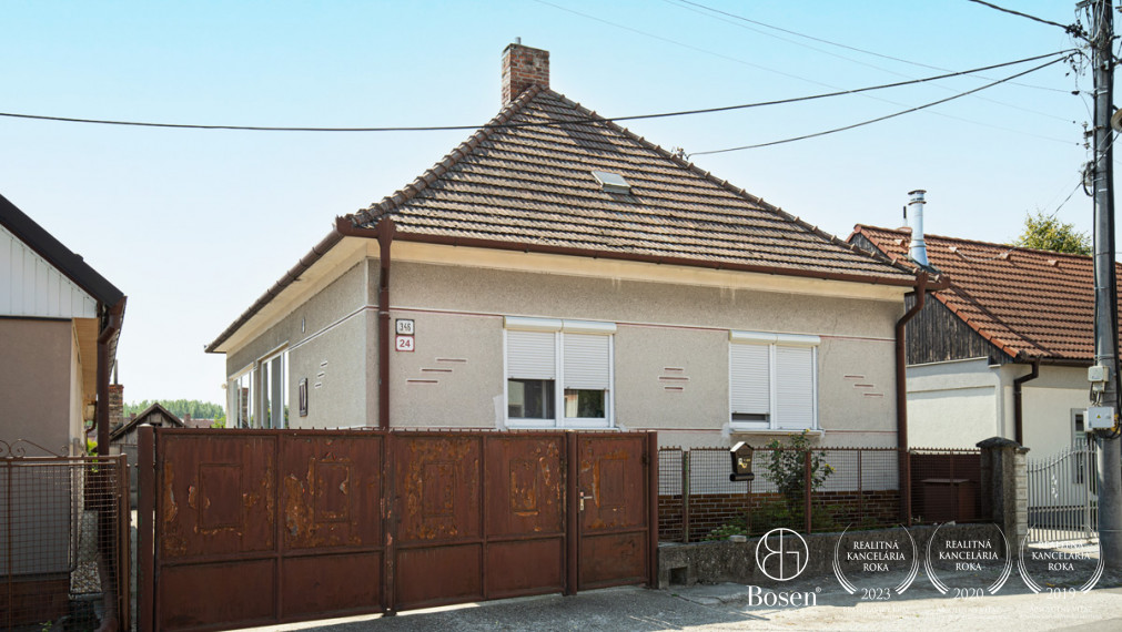 BOSEN | REZERVOVANÉ | Rodinný dom s veľkým pozemkom – Vrakúň