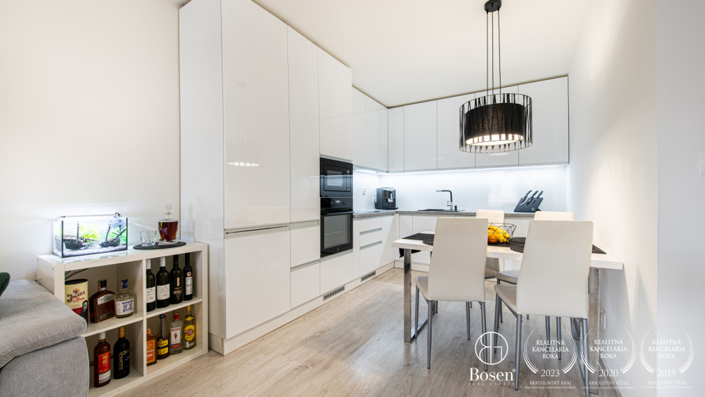 BOSEN | Na predaj zariadený 3 izbový byt v NOVOSTAVBE  - Trenčín ul. Liptovská, 71m2