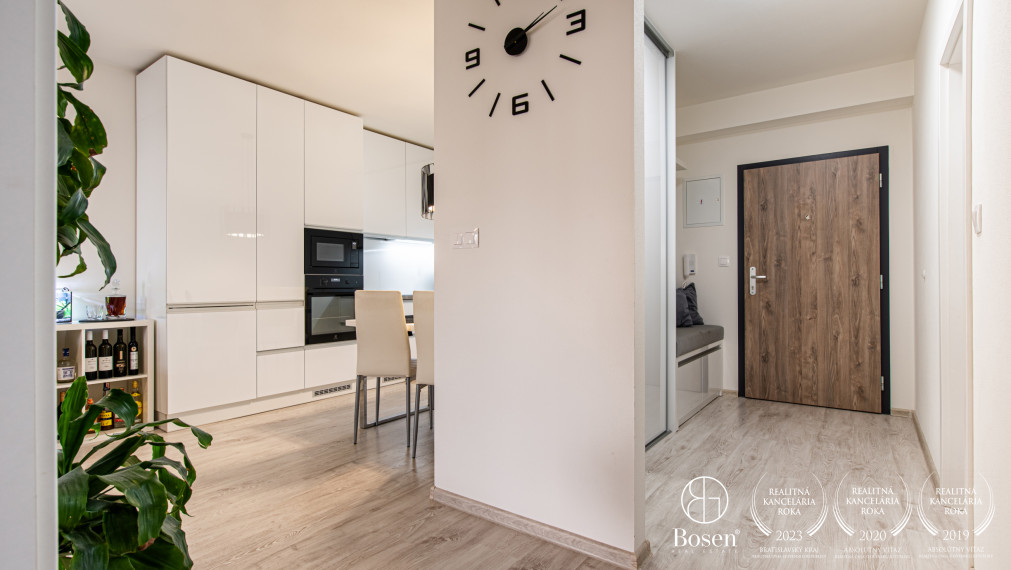 BOSEN | Na predaj zariadený 3 izbový byt v NOVOSTAVBE  - Trenčín ul. Liptovská, 71m2