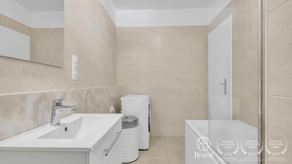 BOSEN | Na prenájom 2 izbový byt v centre mesta Malacky