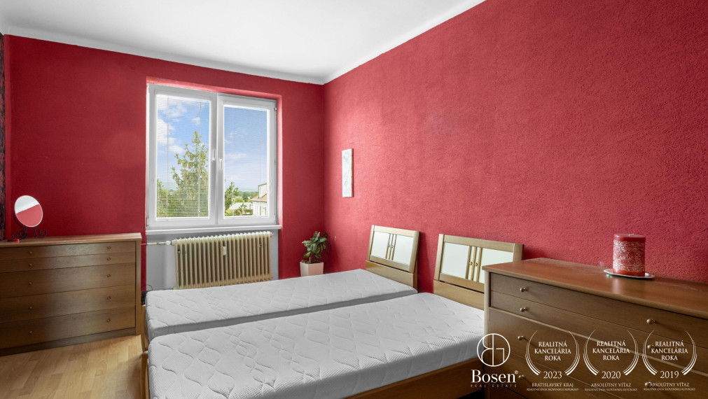 BOSEN | Priestranný 2 izbový byt v centre mesta Malacky, Partizánska ulica