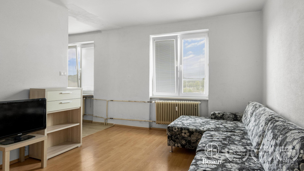 BOSEN | Priestranný 2 izbový byt v centre mesta Malacky, Partizánska ulica