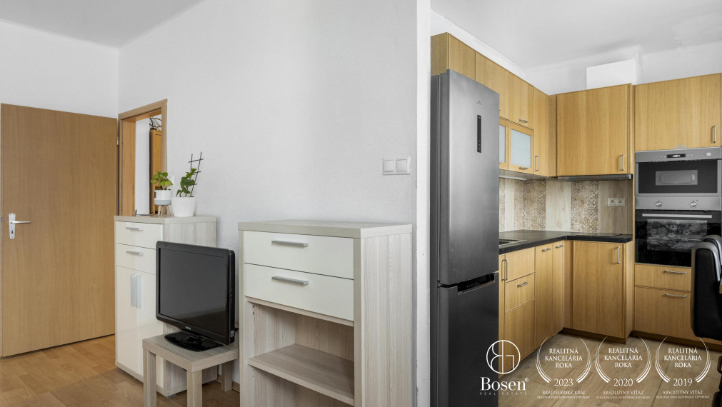 BOSEN | Priestranný 2 izbový byt v centre mesta Malacky, Partizánska ulica