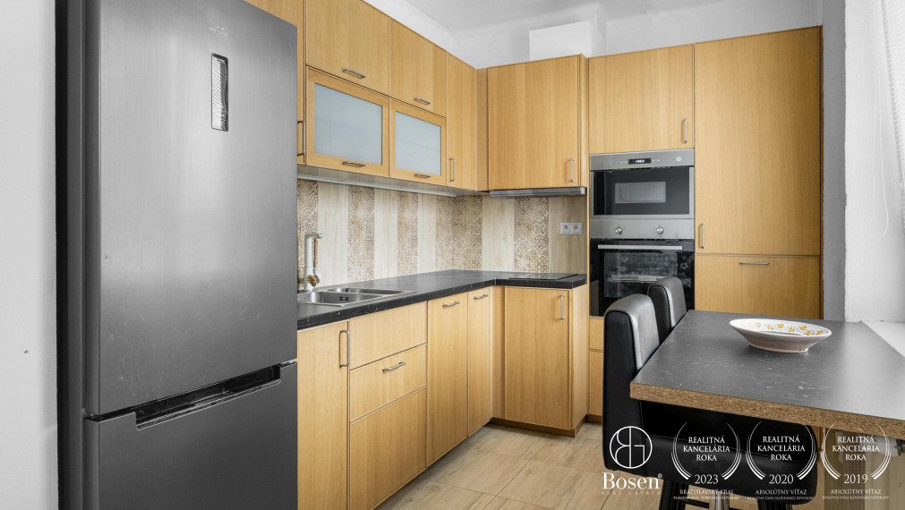 BOSEN | Priestranný 2 izbový byt v centre mesta Malacky, Partizánska ulica