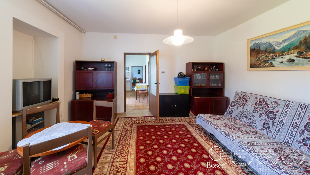 BOSEN | Tradičný vidiecky dom vhodný na rekreáciu Čifáre