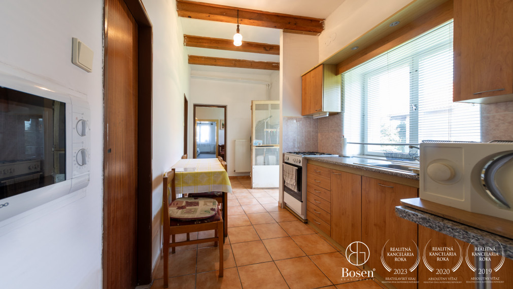 BOSEN | Tradičný vidiecky dom vhodný na rekreáciu Čifáre