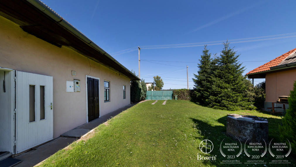 BOSEN | Tradičný vidiecky dom vhodný na rekreáciu Čifáre