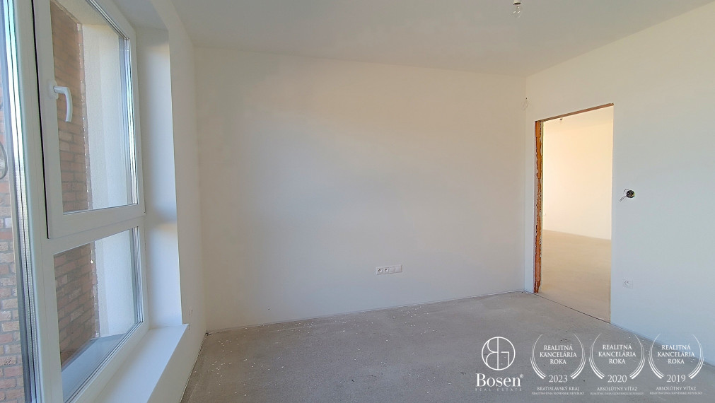 BOSEN | 4 izb. HOLODOM v meste Dunajská Streda- možnosť odpočtu DPH