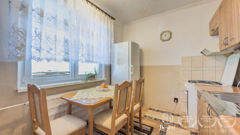 BOSEN | Rezervované, Priestranný 3 izbový byt za, Fiľakovo, 74,5m2.