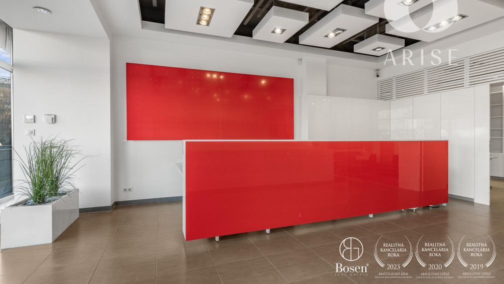 Obchodný priestor/ showroom na prenájom.