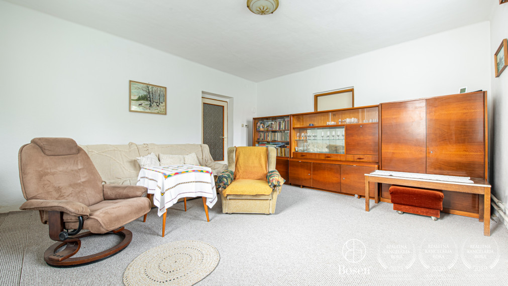 BOSEN | Na predaj rodinný dom s pozemkom 4438 m² - Bobot