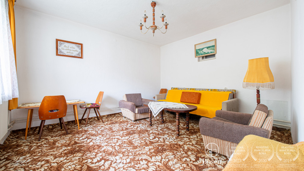 BOSEN | Na predaj rodinný dom s pozemkom 4438 m² - Bobot