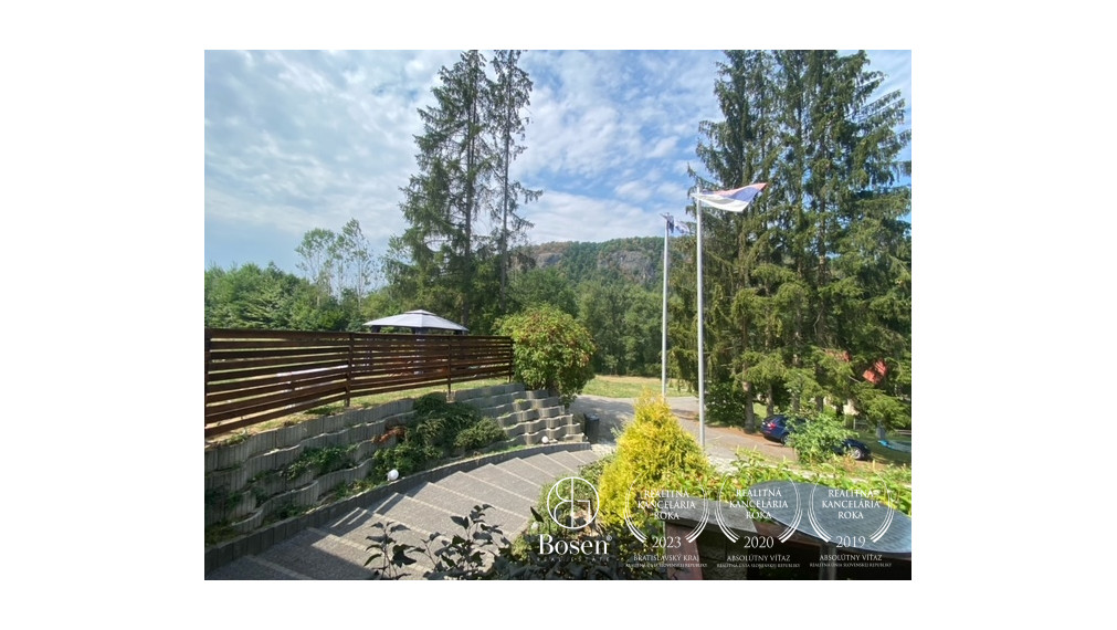 LOYALTERS | Predaj rekreačného domu s veľkým pozemkom, Zvolen – Červený Medokýš