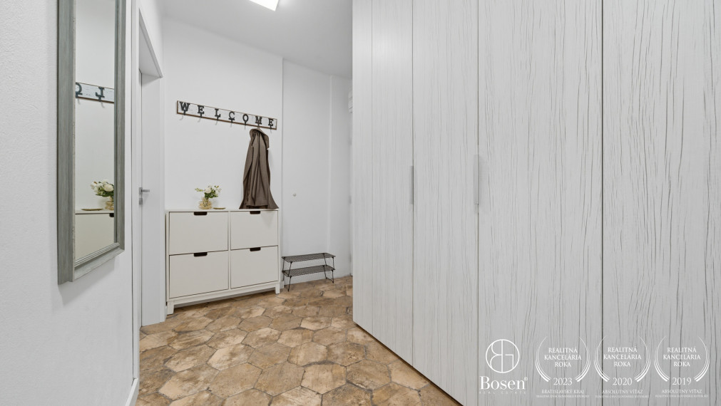 BOSEN | REZERVOVANÉ Komfortný byt v obľúbenej lokalite, Staré mesto