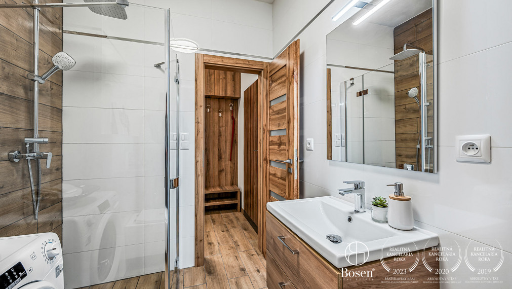 BOSEN | Kompletne zariadený, nový 2 izb. byt na prenájom