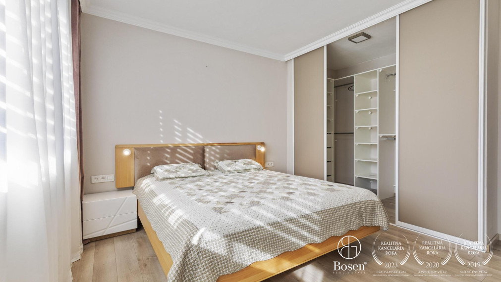 5-izbový radový rodinný dom, Vendelínska ulica – Dúbravka