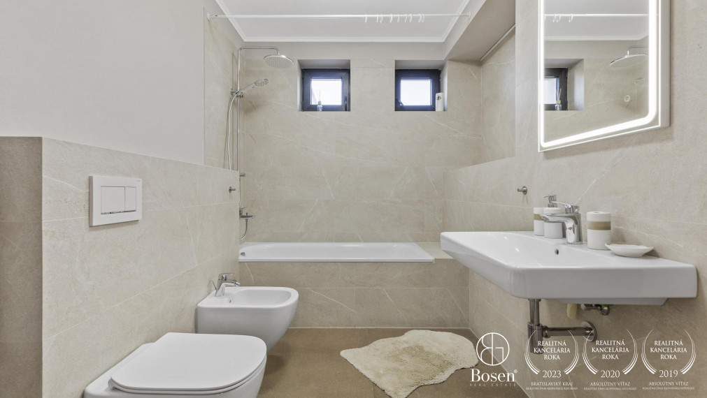 5-izbový radový rodinný dom, Vendelínska ulica – Dúbravka