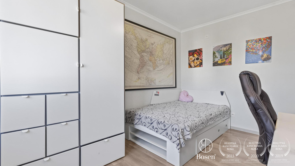 5-izbový radový rodinný dom, Vendelínska ulica – Dúbravka