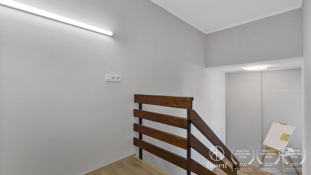 5-izbový radový rodinný dom, Vendelínska ulica – Dúbravka