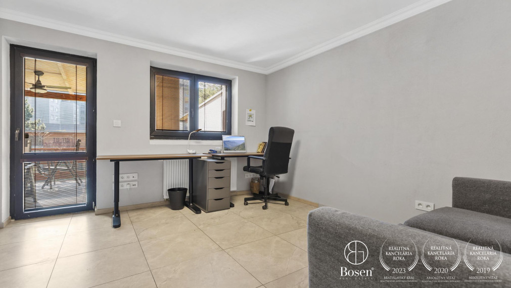 5-izbový radový rodinný dom, Vendelínska ulica – Dúbravka